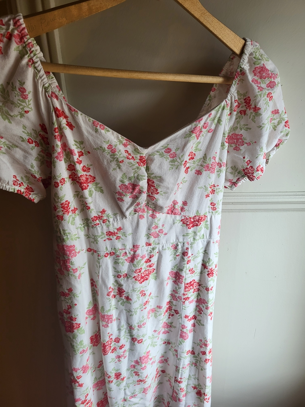 Cottagecore Floral Puff-Sleeve with Pink & Green Print